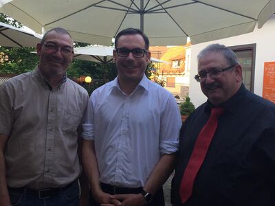 Anton Schaaf, Kreisvorsitzender, Christian Eheim, Claus-Dieter Fritz, Vorsitzender SPD Graben Neudorf. Foto B. Schneider